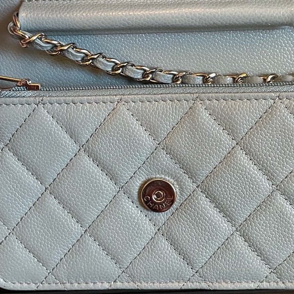 🚫Sold🚫 Chanel Caviar Quilted Mini Wallet On Chain WOC Light Blue - Picture 6 of 11